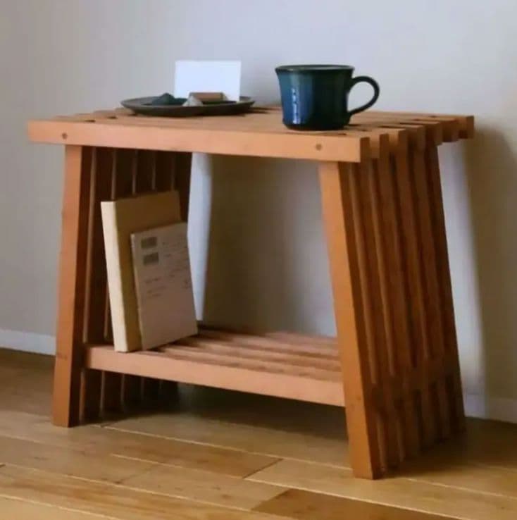 木製スラットデザインテーブル　花台　サイドテーブル　日本製　職人　棚付き