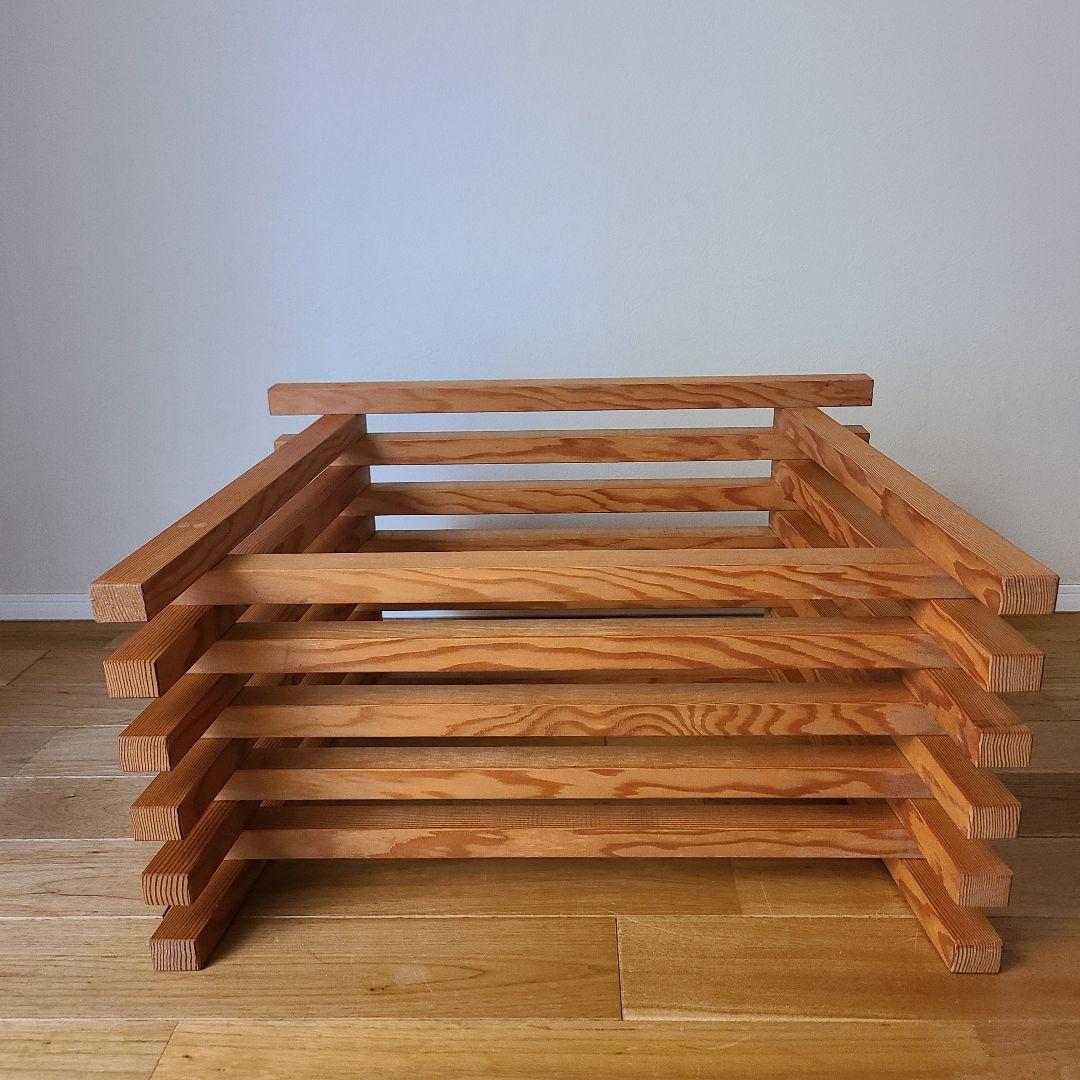 木製スラットデザインテーブル　花台　サイドテーブル　日本製　職人　棚付き