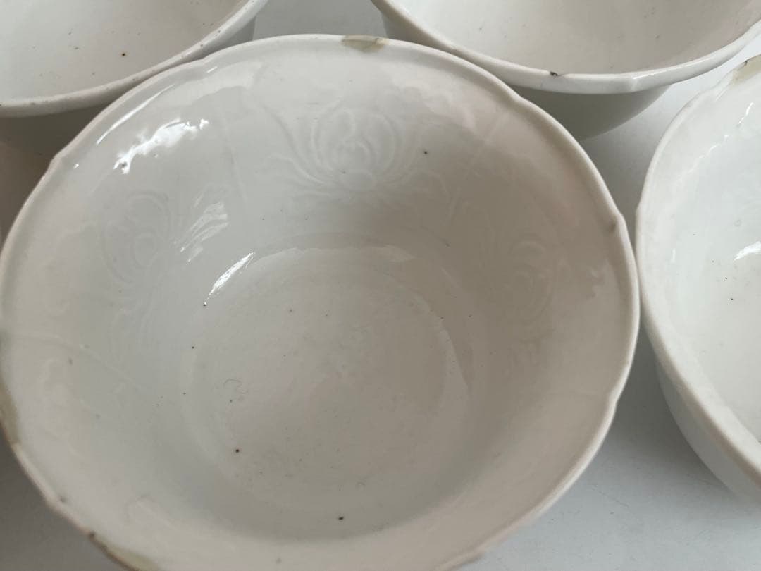 骨董　アンティーク　古伊万里　白磁陽刻向付　5客　直しあり