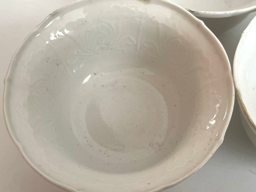 骨董　アンティーク　古伊万里　白磁陽刻向付　5客　直しあり