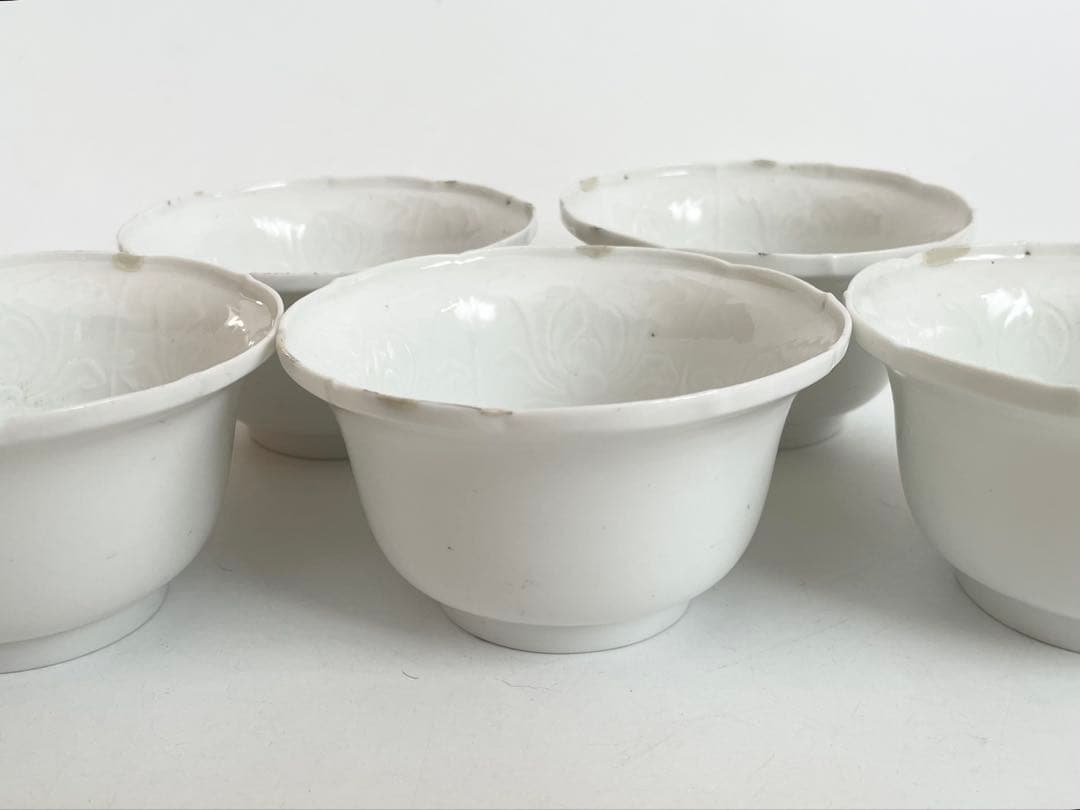 骨董　アンティーク　古伊万里　白磁陽刻向付　5客　直しあり