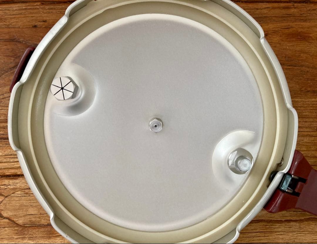 【未使用品】理研 圧力鍋 片手鍋 こなべちゃん 2.5L