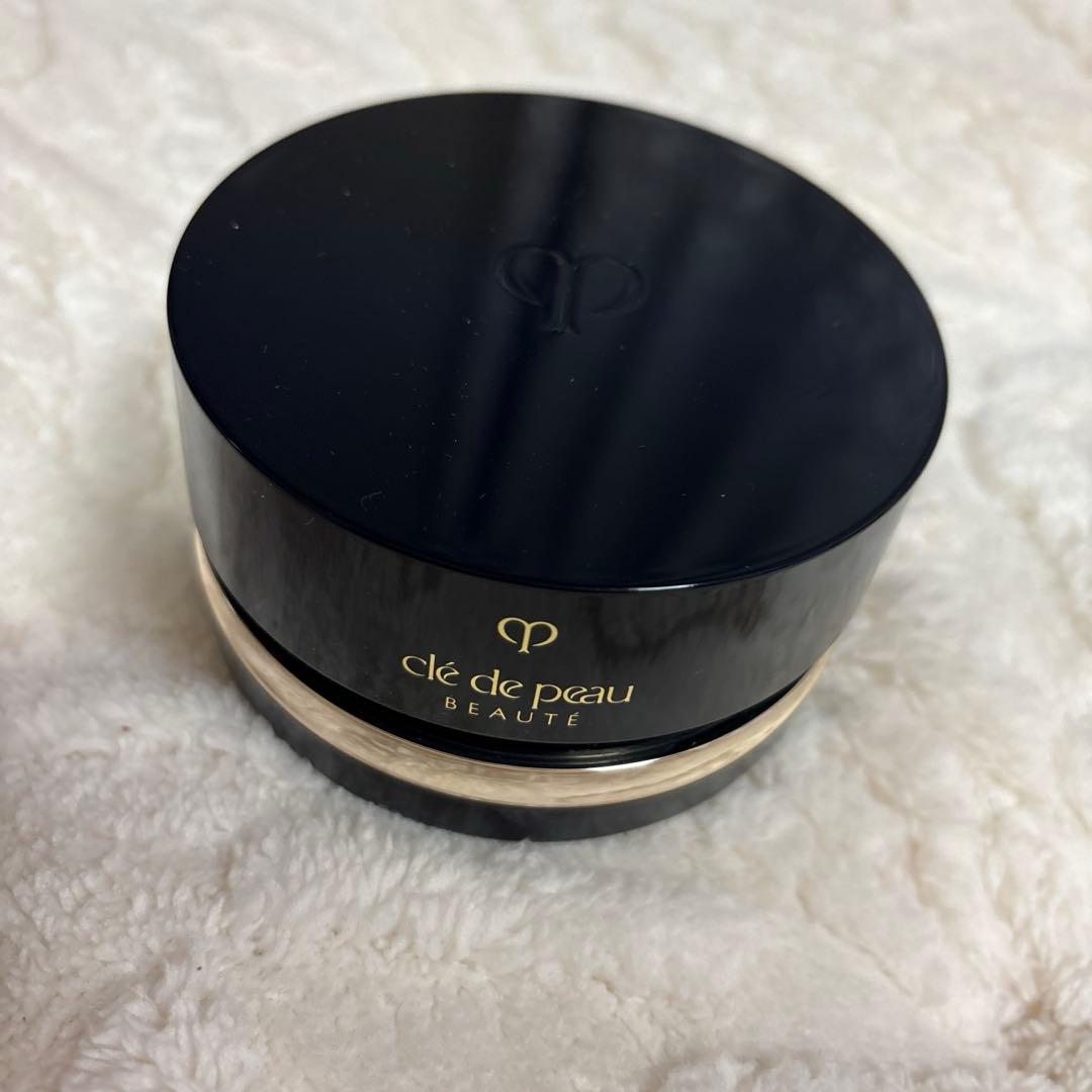 クレドポーボーテ　プードルトランスパラントn 2 ライトミディアム