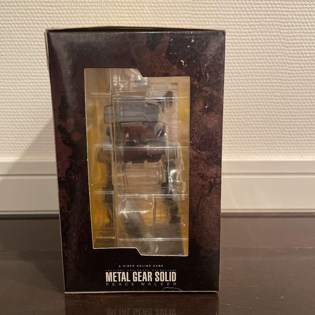 新品】プレイアーツ改 メタルギアソリッド フィギュア ZEKE ジーク