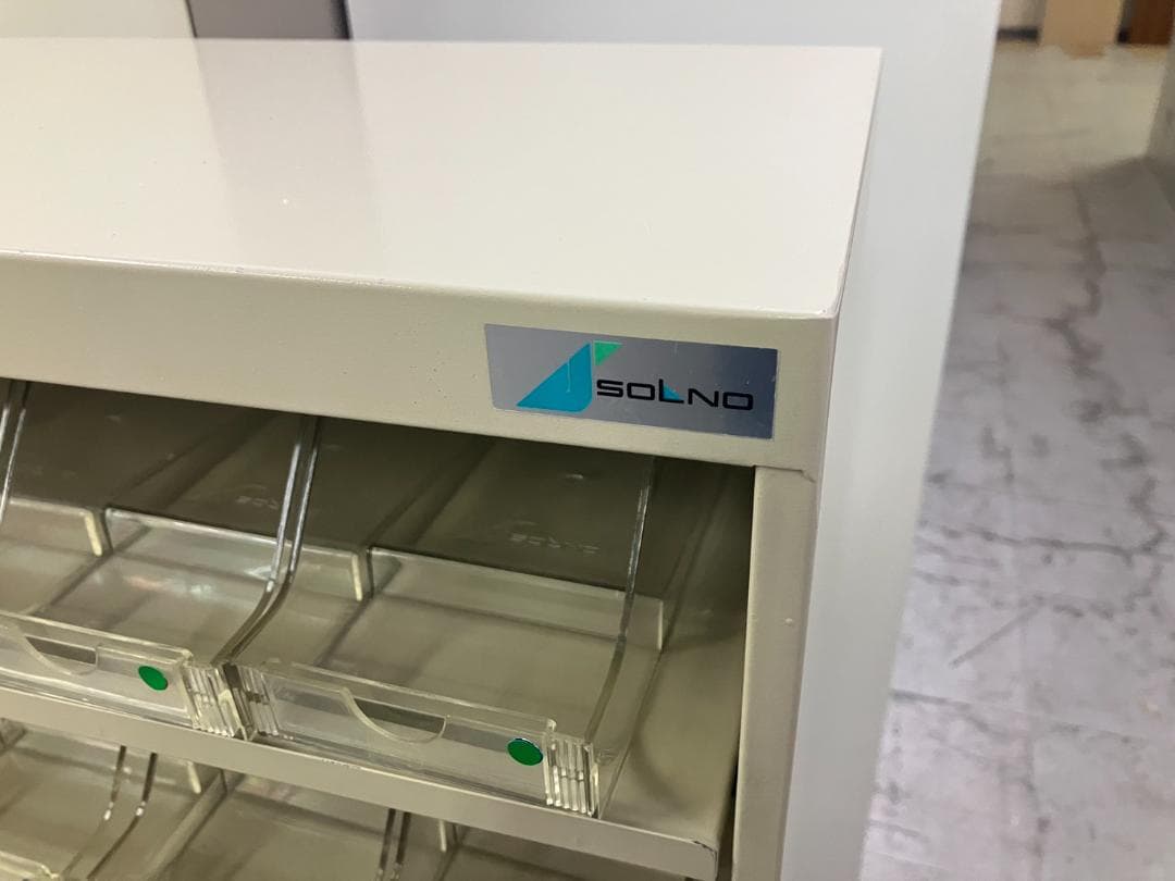 SOLNO 部品収納キャビ　 72ケース 薬品棚 薬剤棚 キャビネット 錠剤棚