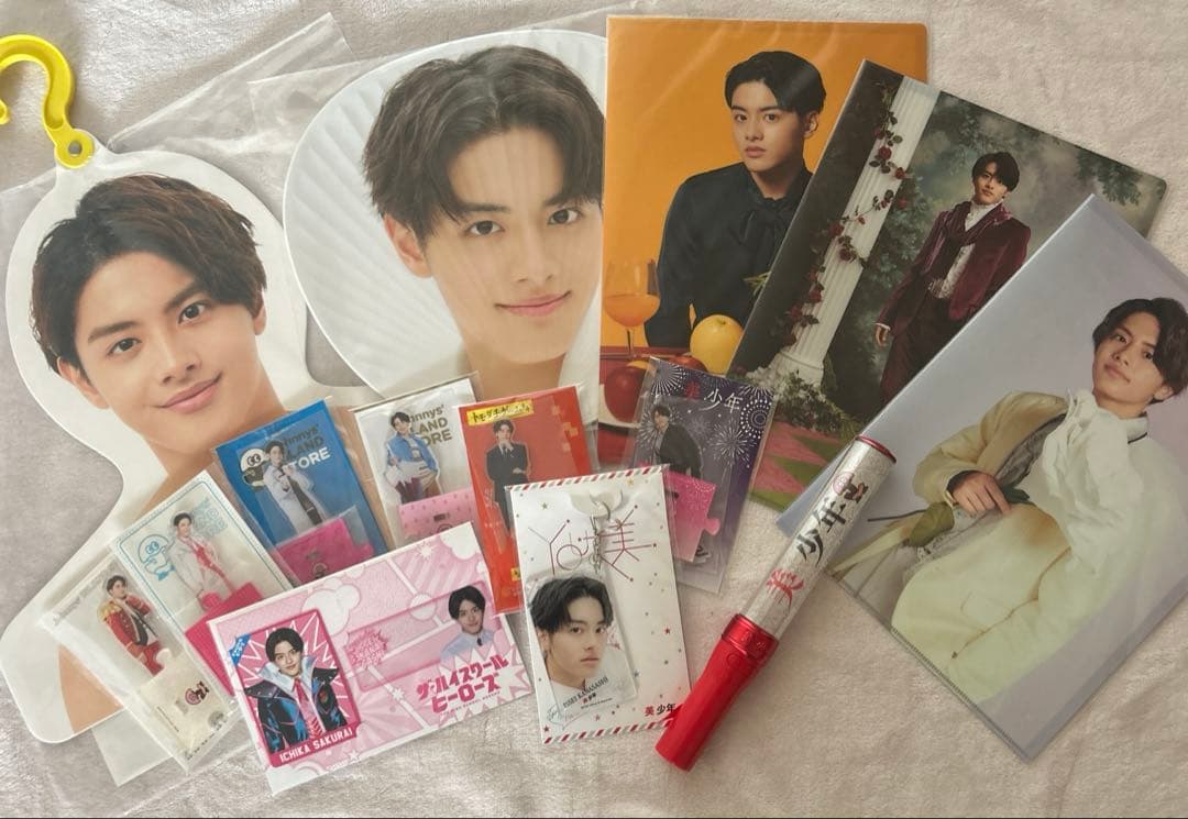 金指一世 グッズ 14点セット - メルカリ