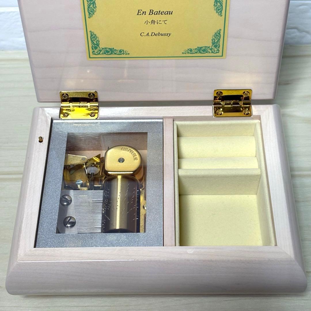 【美品】ウッドニー 30弁 オルゴール ミーティス ホワイト WOODNY