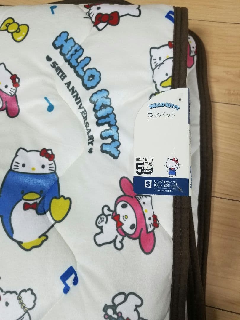 サンリオ　HELLO KITTY　50周年記念