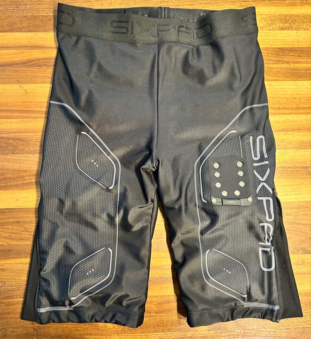 シックスパッド　パワースーツ　上下セット