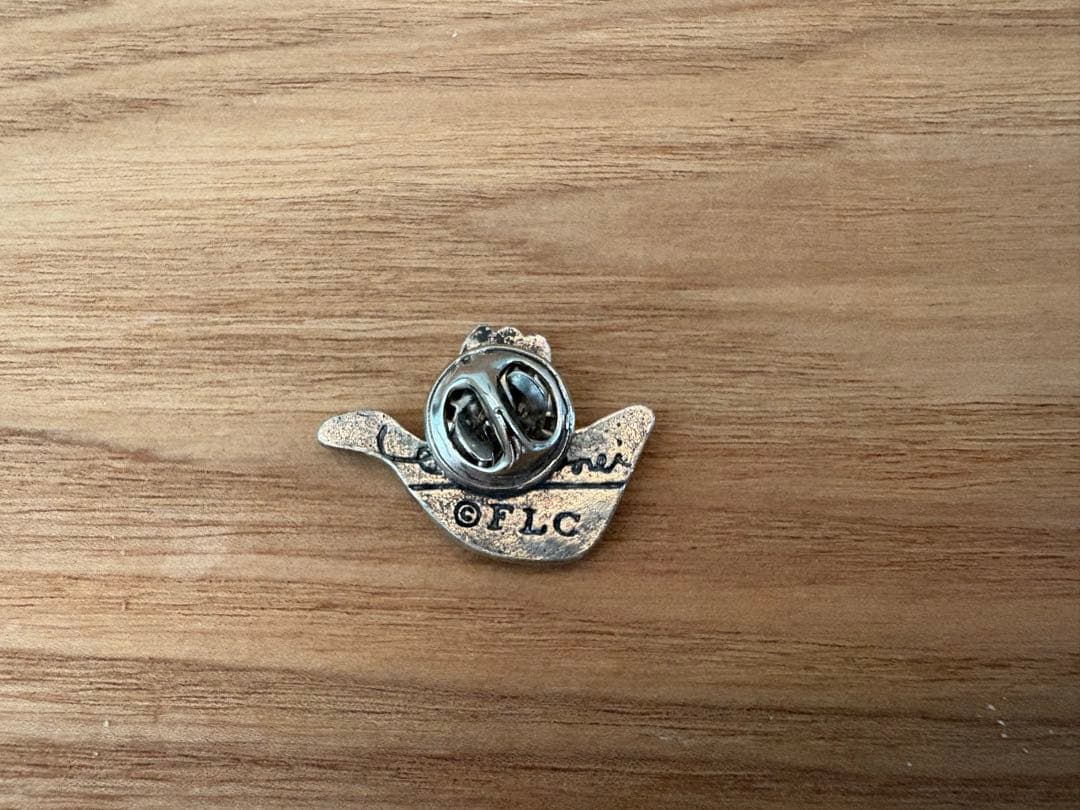 【curl】Le Corbusier コルビュジエ　ピンバッジ