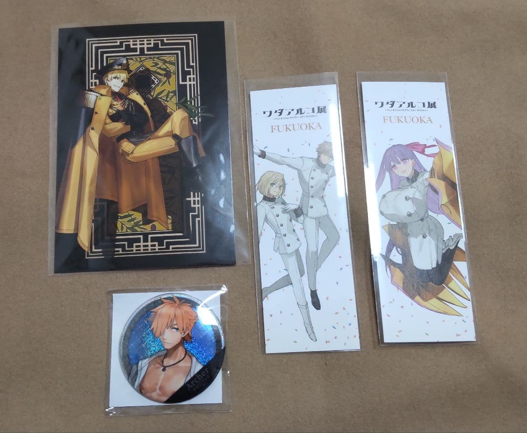 ワダアルコ展 ポストカード ブックマーカー 缶バッジ - メルカリ