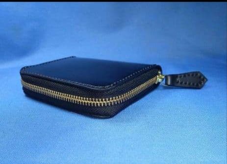 レザークラフト 蝋引きコードバン★HG 使い易いコンパクト小銭入れ 【在庫有り】