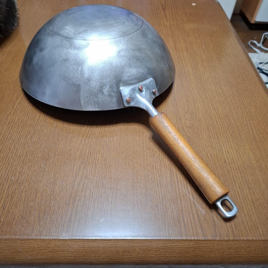 チタン製中華鍋 直径約30cm 重さ520g