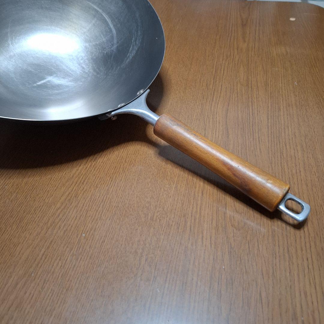 チタン製中華鍋 直径約30cm 重さ520g