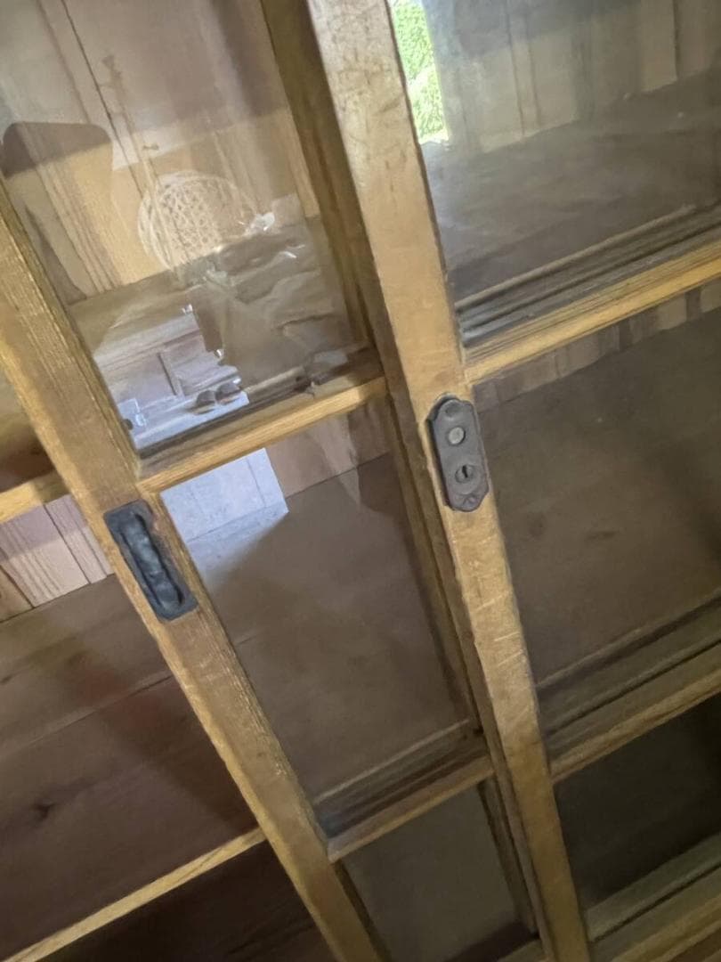 古民家 アンティーク家具 昭和箪笥 収納棚 食器棚 木製 ガラス戸 キャビネット