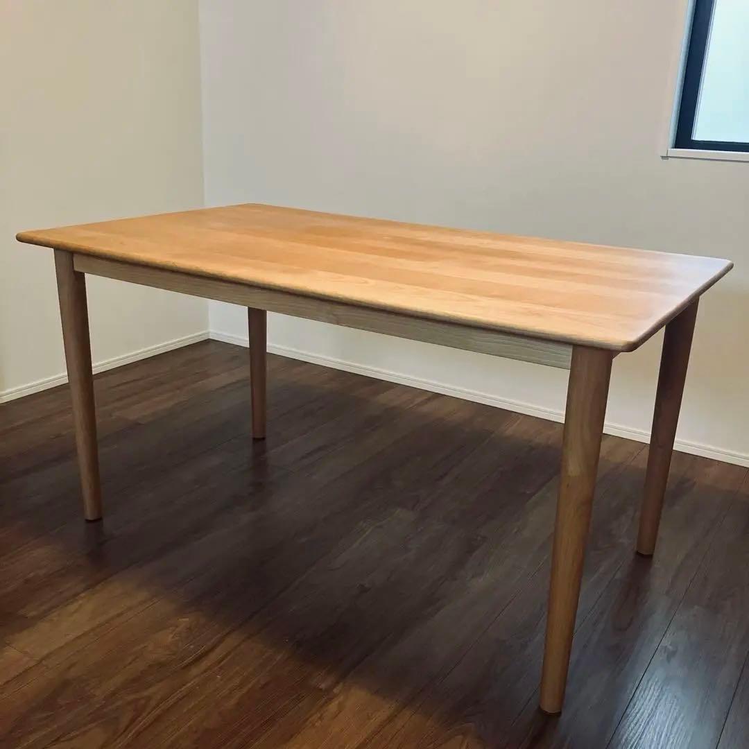 リセノダイニングテーブル_アルダー無垢材_135×80×70