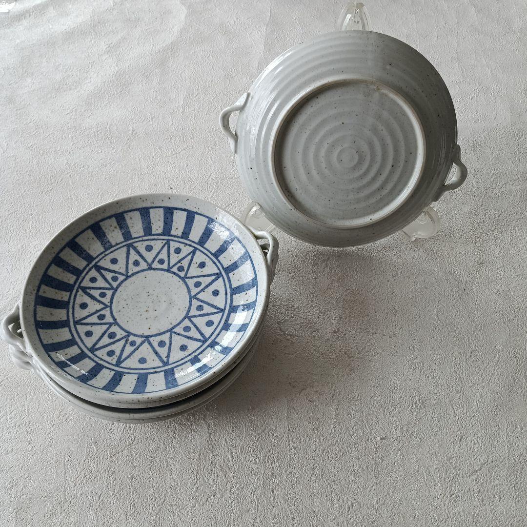 青いストライプ模様の陶器皿5枚セット - メルカリ