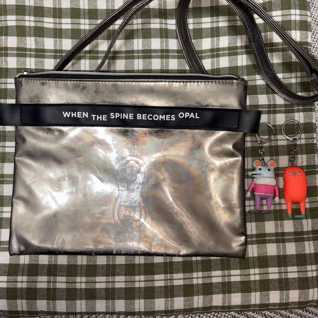米津玄師 脊椎がオパールになる頃 バッグ、キーホルダー - メルカリ