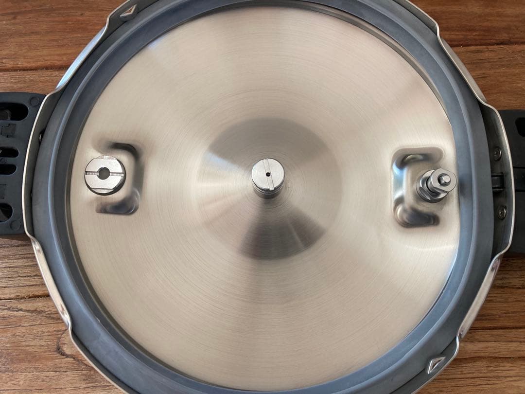 【未使用品】ワンダーシェフ 魔法のクイック料理 圧力鍋 5.5L QDA55