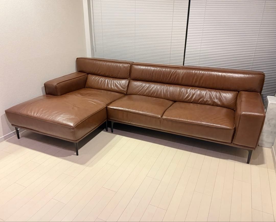 カウチソファ◆高級感あるおしゃれなソファです。美品