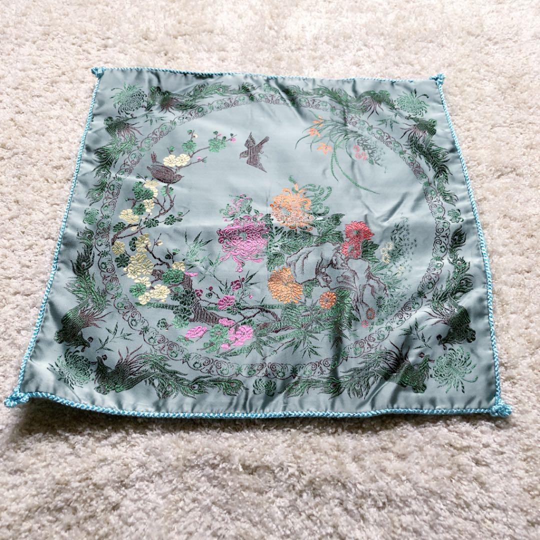 クッションカバー　シルク　2枚1組