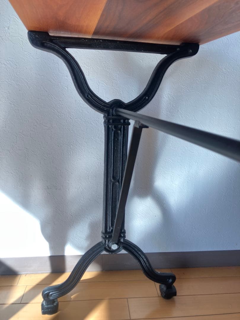 アイアン脚デスク