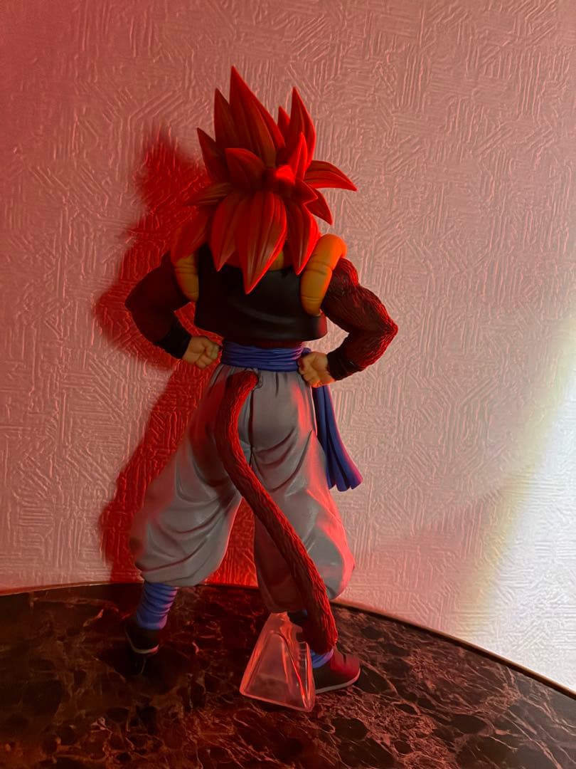 ドラゴンボール　超サイヤ人4 フィギュア 約30cm（箱なし）