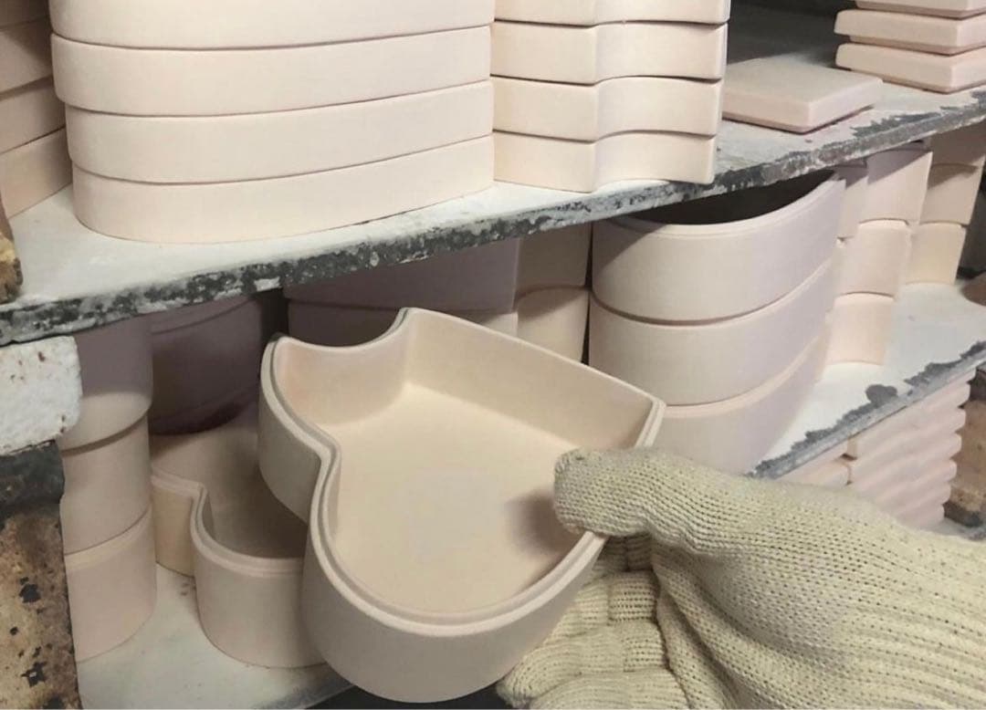 été x Girls Donʼt Cry ete × verdy 有田焼