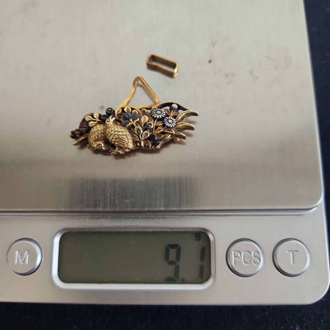 金工‥人間国宝、鴨下春明作帯留め‥18金無垢