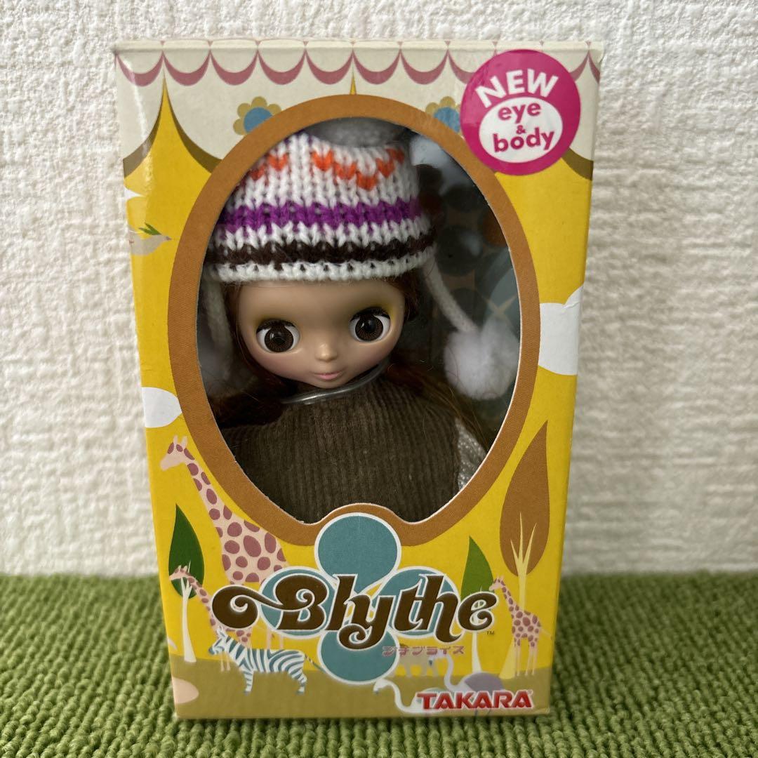 プチブライス ベリーインスパイアード バイ パウワウポンチョ - メルカリ