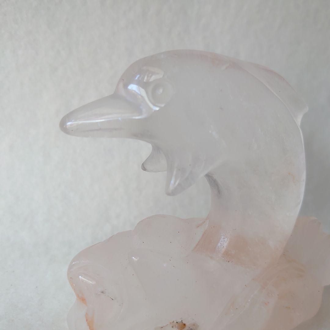 水晶ゴールデンヒーラー入り　波乗りイルカ　素敵な逸品