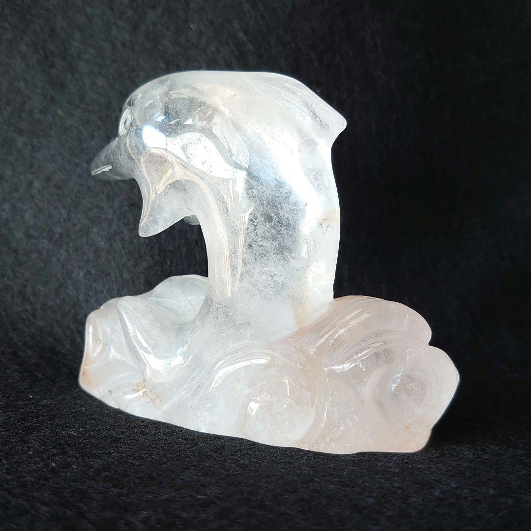 水晶ゴールデンヒーラー入り　波乗りイルカ　素敵な逸品