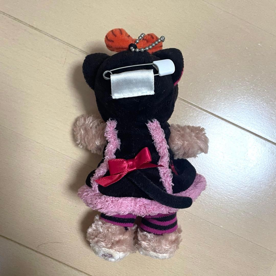 ディズニー シェリーメイ ぬいぐるみバッジ ハロウィン - メルカリ