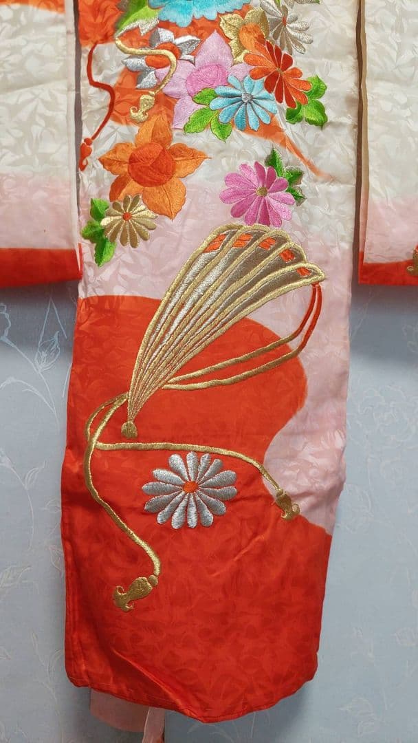 NA213アンティーク子供着物正絹3歳用着丈90センチ裄丈46センチ豪華