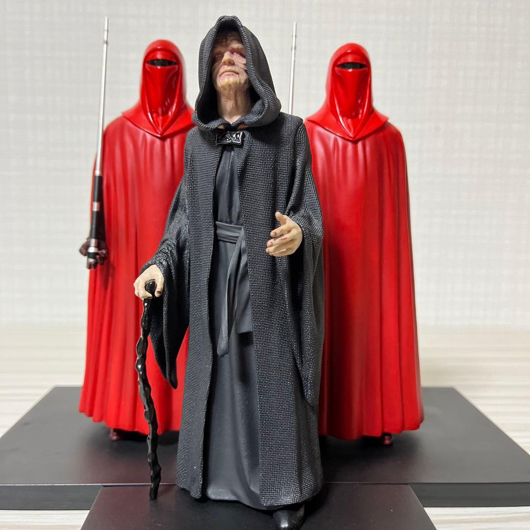 ARTFX+ スターウォーズ パルパティーン皇帝とロイヤルガード - メルカリ