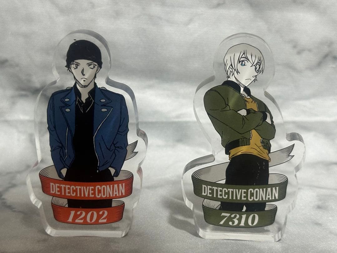 青山剛昌ふるさと館 アクリルブロック 安室透 赤井秀一 - メルカリ