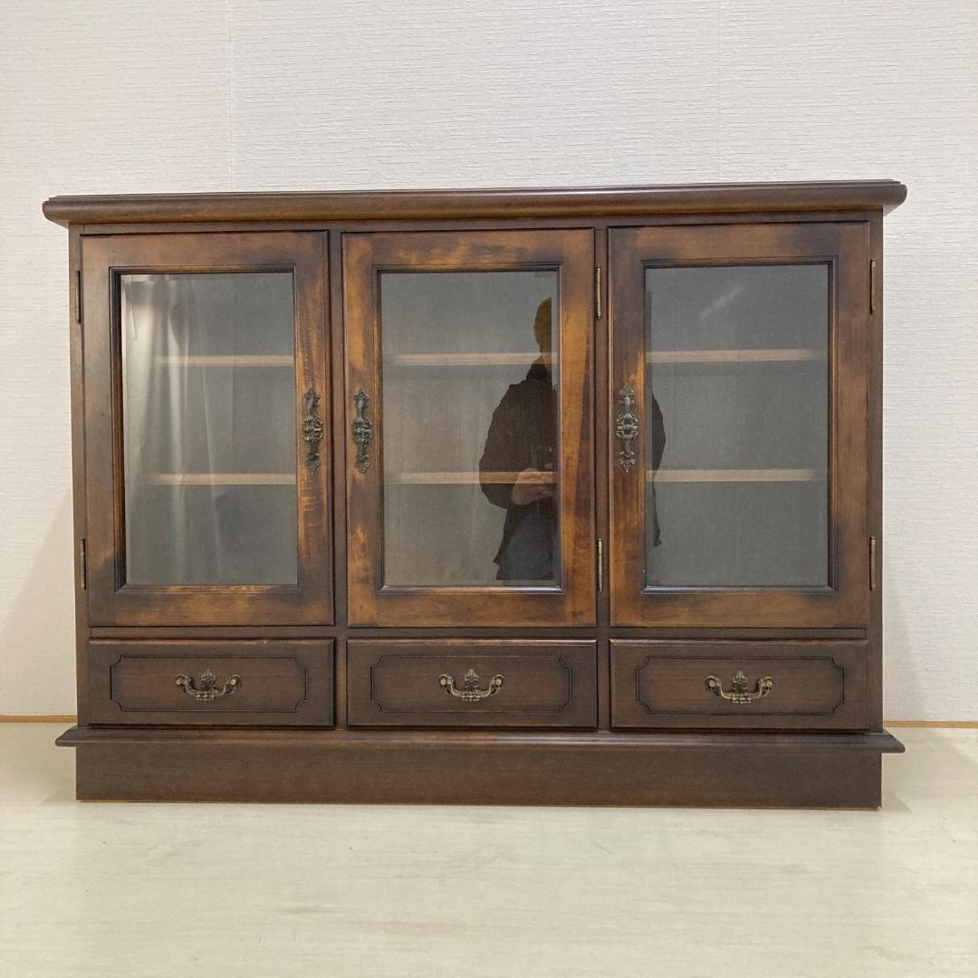 【カリモク】コロニアル サイドボード リビングボード　キャビネット