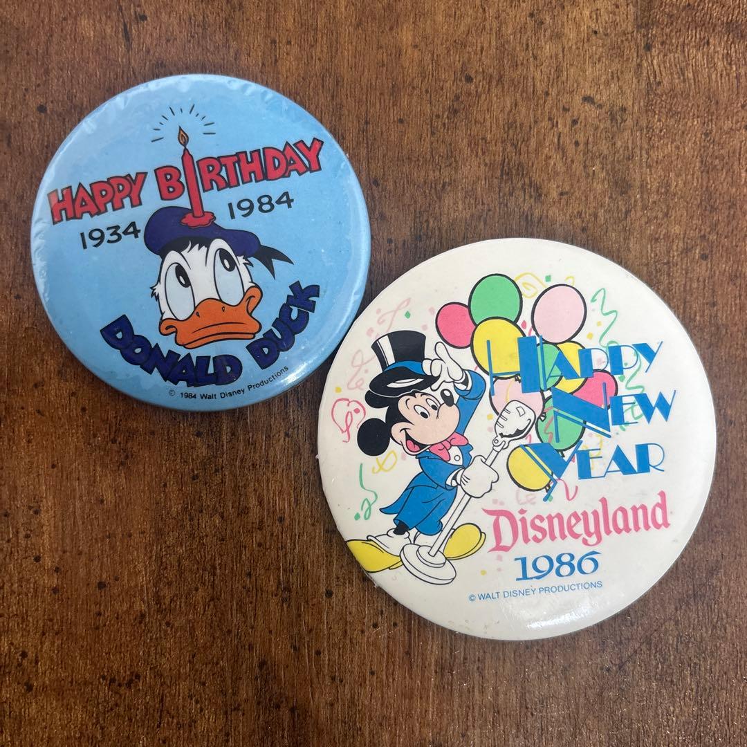 古着 ドナルドダック・ミッキーマウス 缶バッジ 2個セット - メルカリ