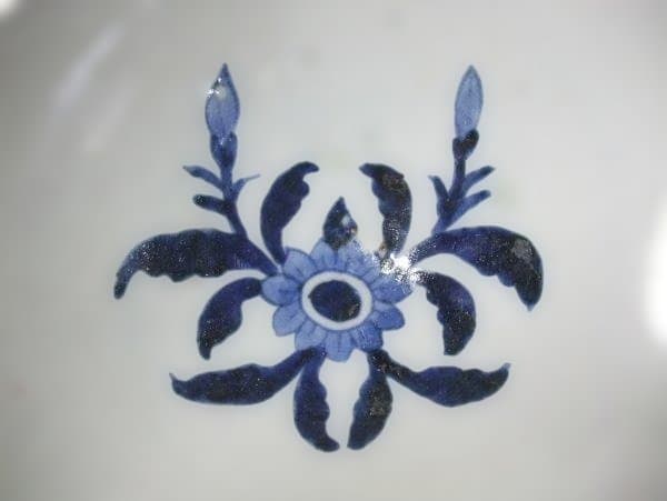 古い 伊万里 青磁 鉢 花草文 輪花 染付 覗 骨董 時代物 - メルカリ