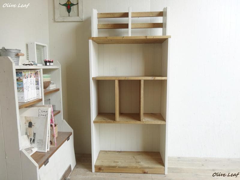 サイズオーダー可！スリム仕切り4段ラック●シャビーホワイト天然木無垢材●受注製作