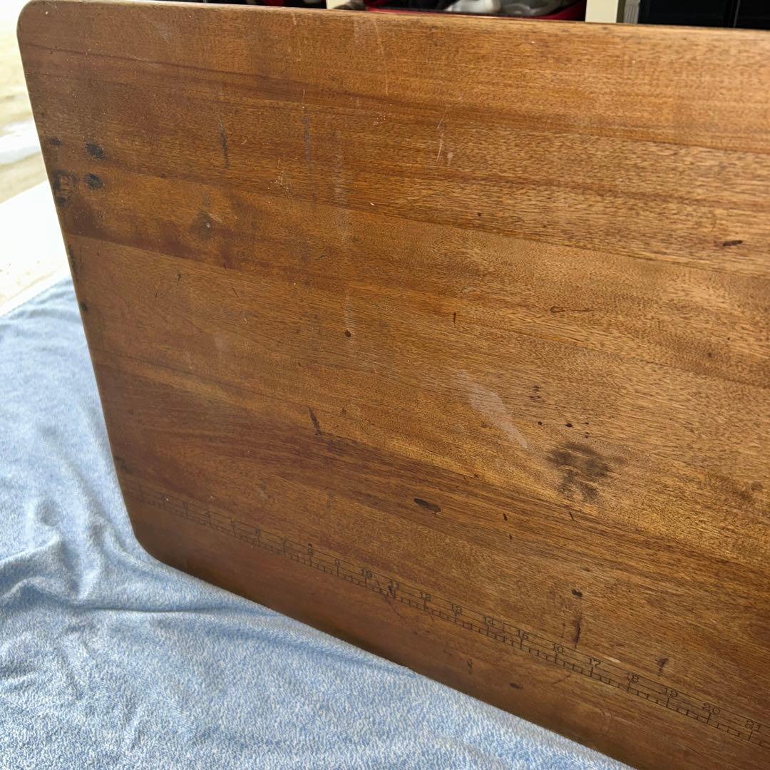アンティーク木製センターテーブル メジャー付き