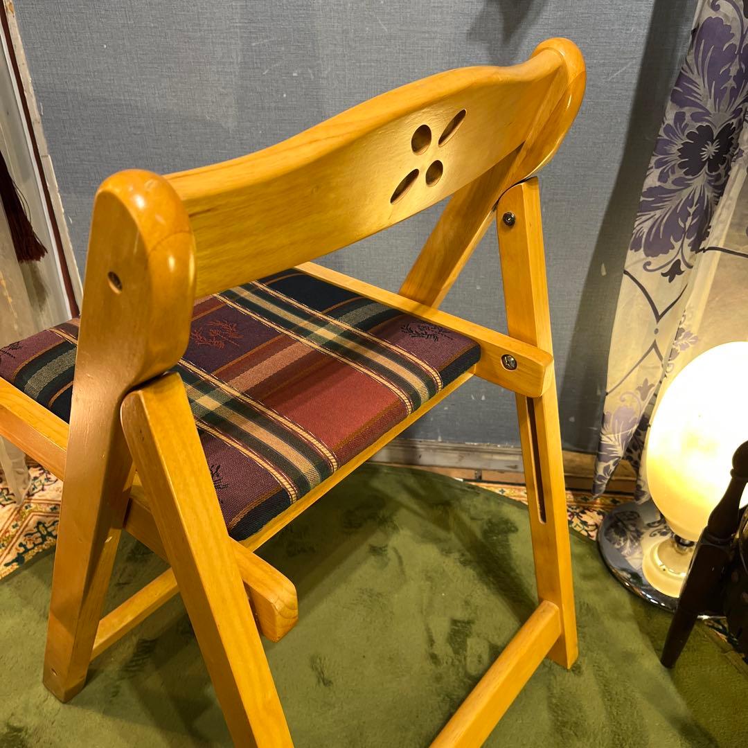 ２脚セット　フレンチカントリーフォールディングチェア　　木製