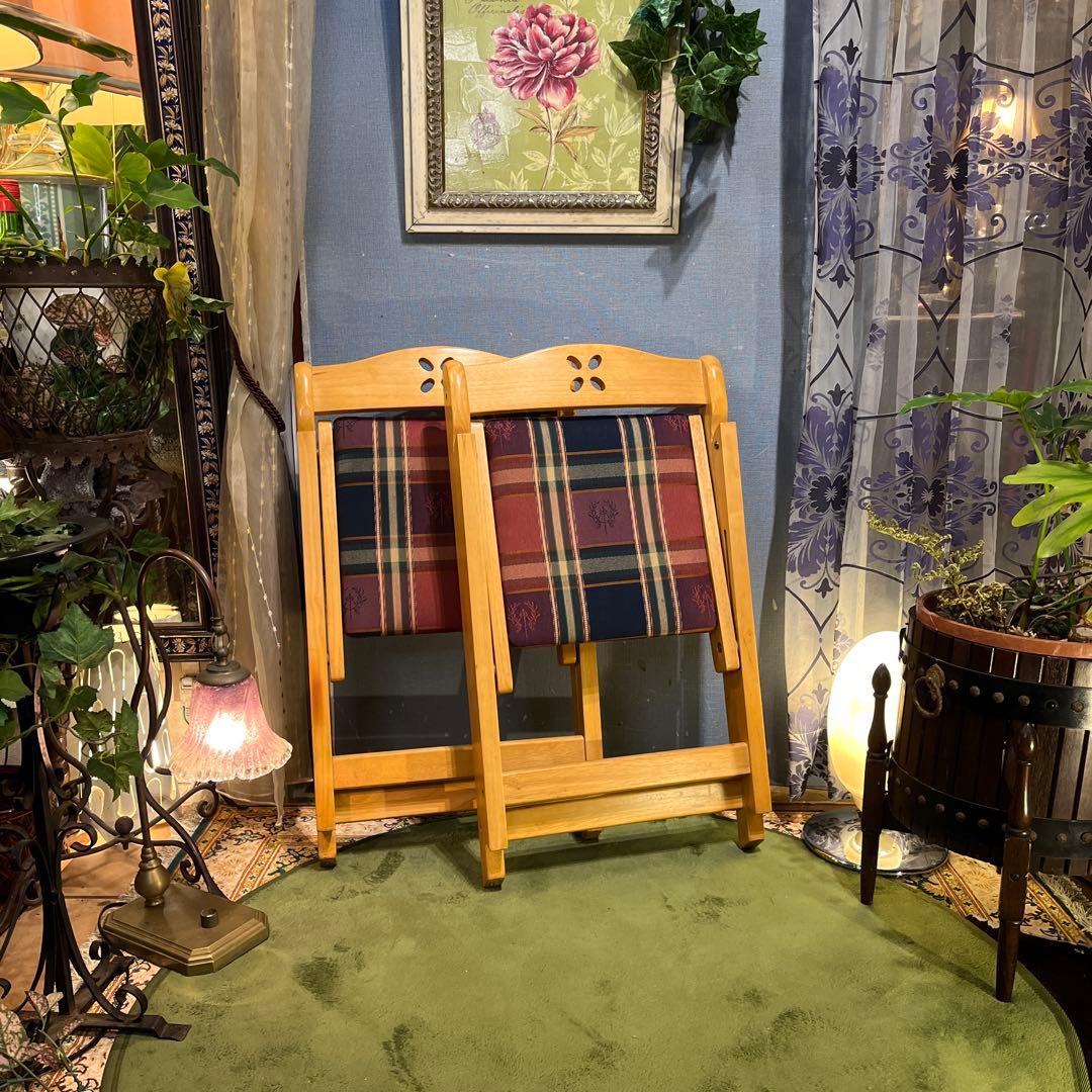 ２脚セット　フレンチカントリーフォールディングチェア　　木製