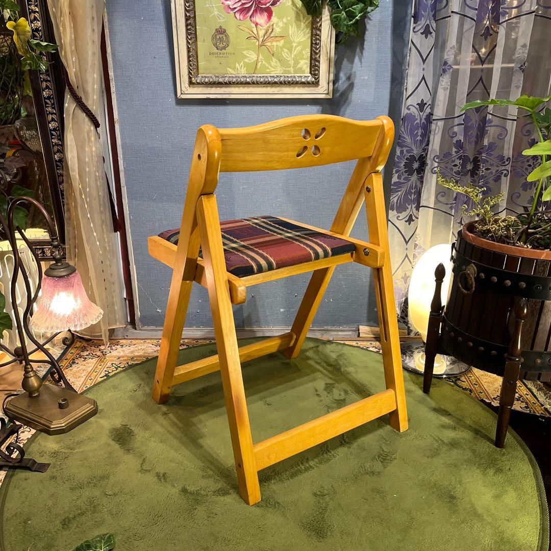 ２脚セット　フレンチカントリーフォールディングチェア　　木製