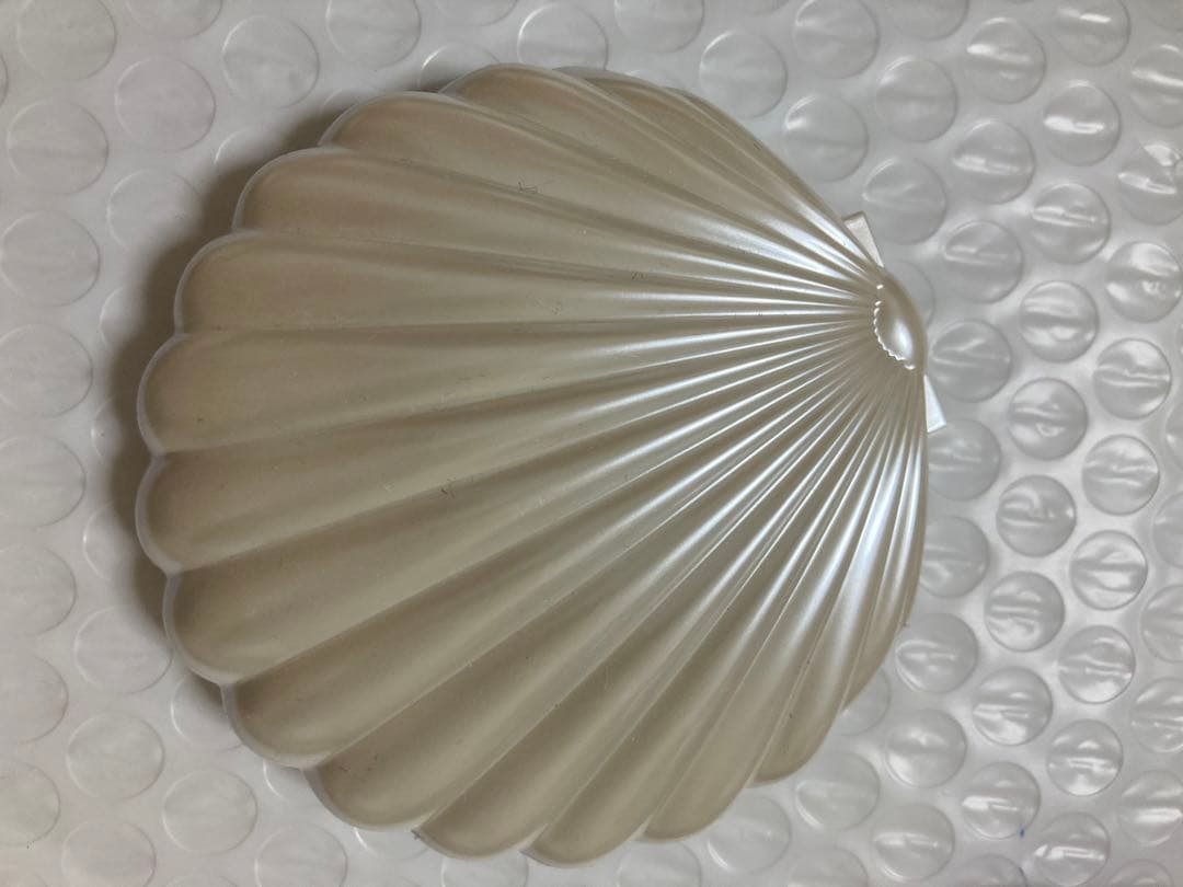 Besame Cosmetics ピーターパン　コラボ　貝　パールシマーパウダー