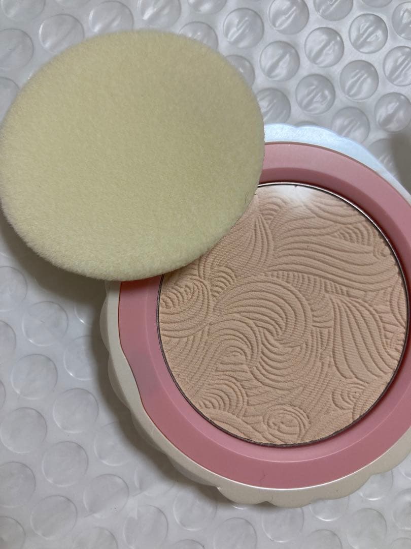 Besame Cosmetics ピーターパン　コラボ　貝　パールシマーパウダー