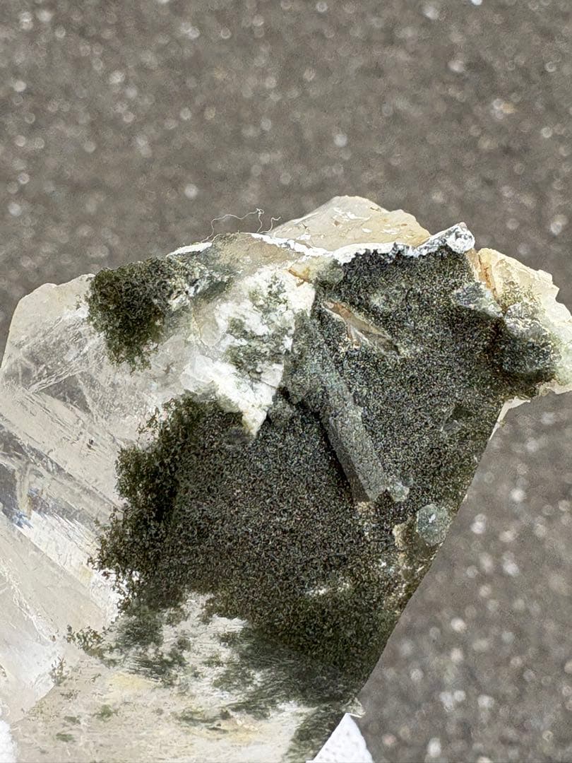 【匿名発送】ガネッシュヒマール産 成長干渉水晶