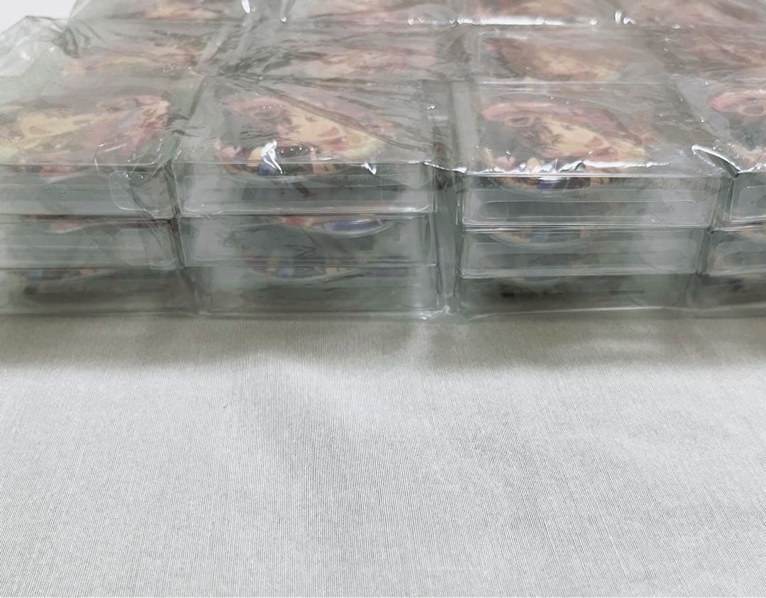 未開封】あんスタ 南雲鉄虎 ホワイトデー ハート缶バッジ 48個 - メルカリ