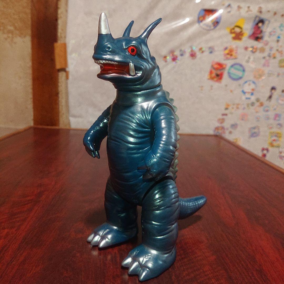 ブルマァク/ネロンガ ソフビ - メルカリ