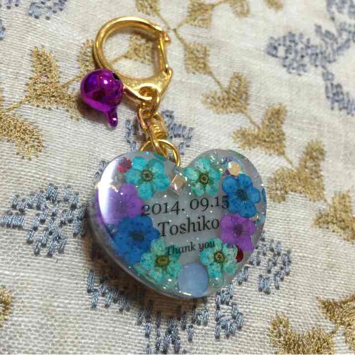 文字入れキーホルダー ❤︎R様❤︎